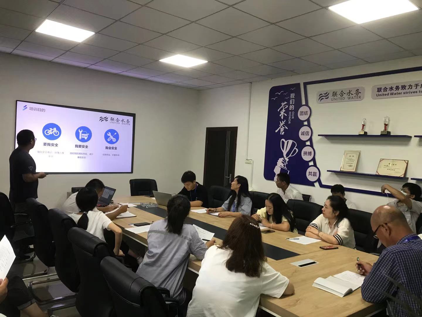 ��ҳ- �������ǲ��й��������