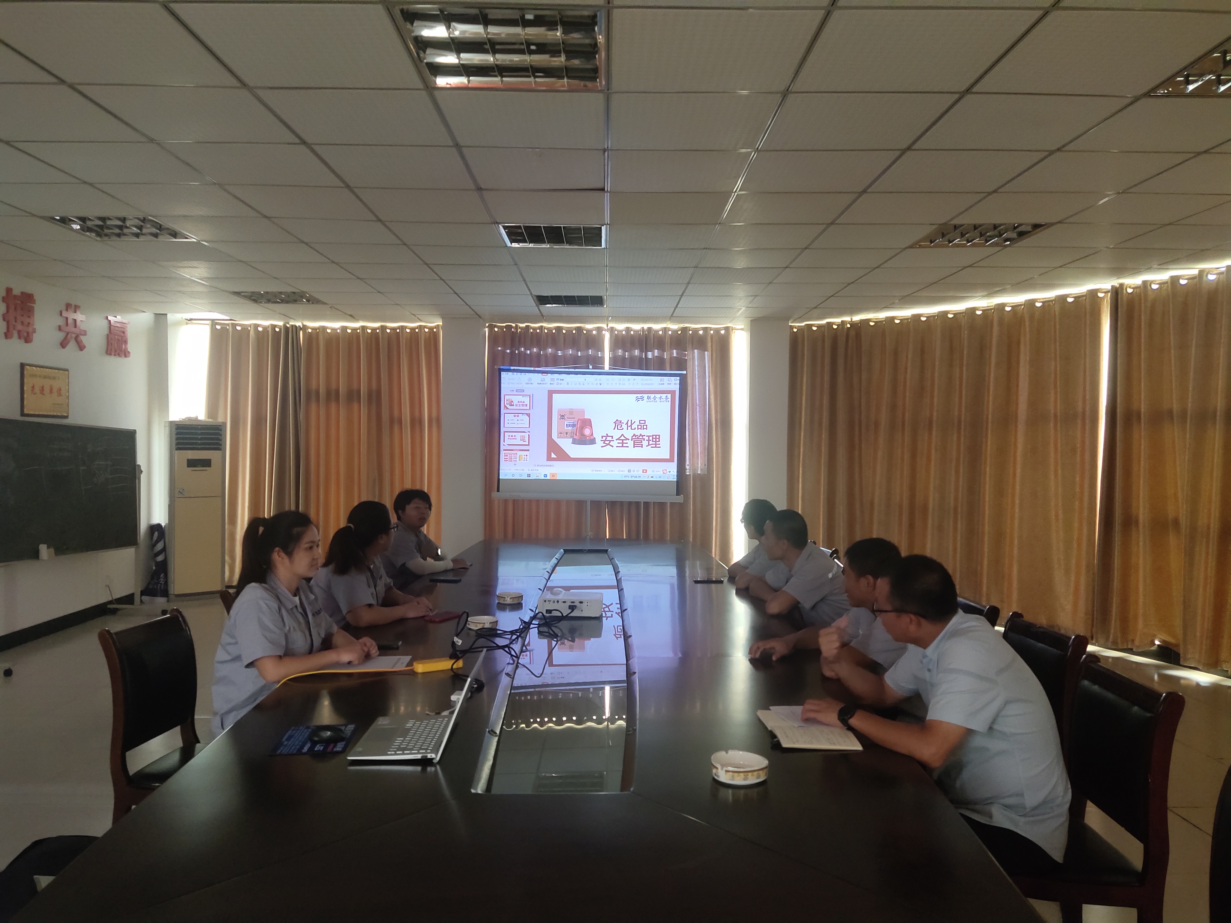 ��ҳ- �������ǲ��й��������