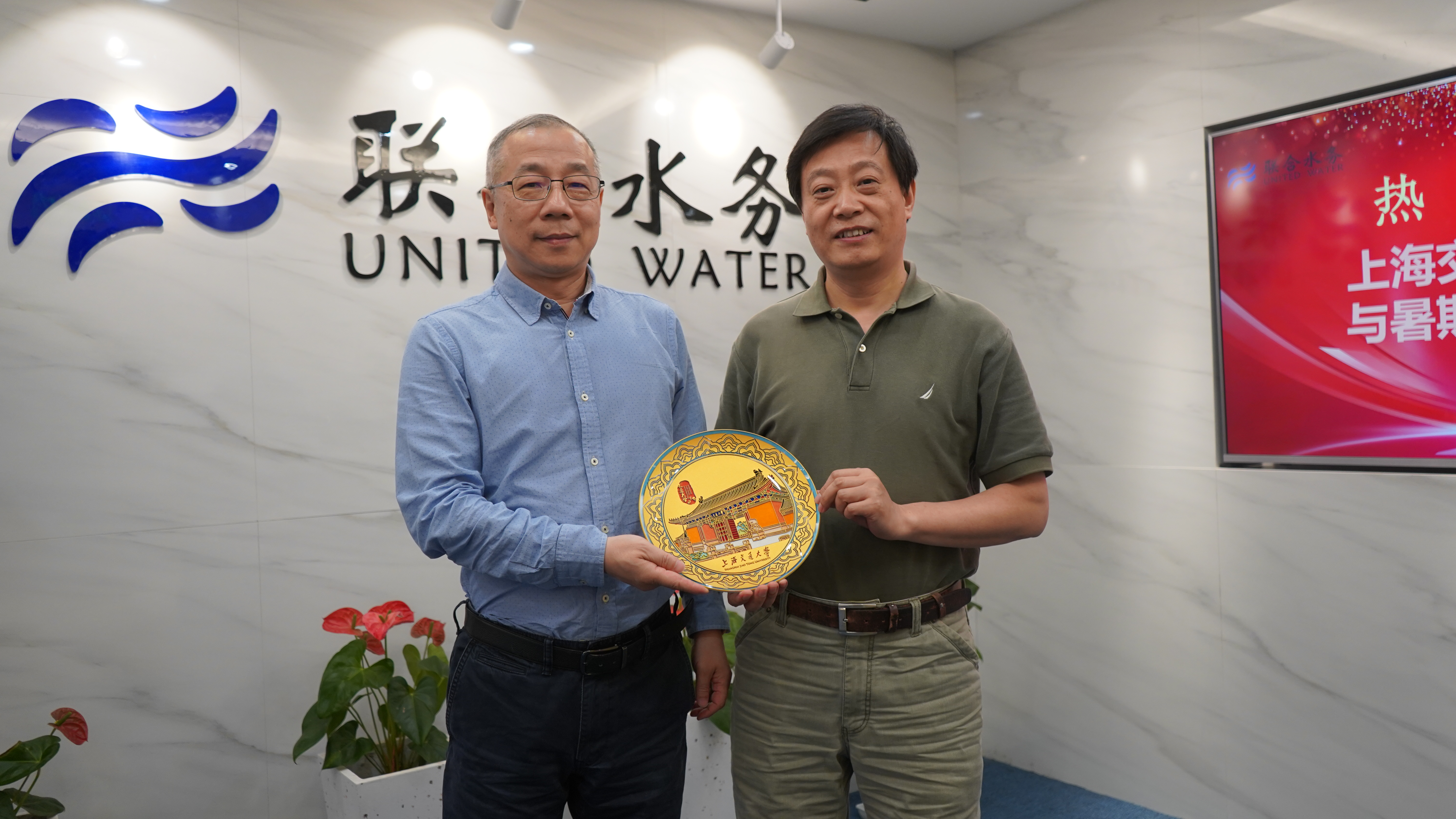 ��ҳ- �������ǲ��й��������