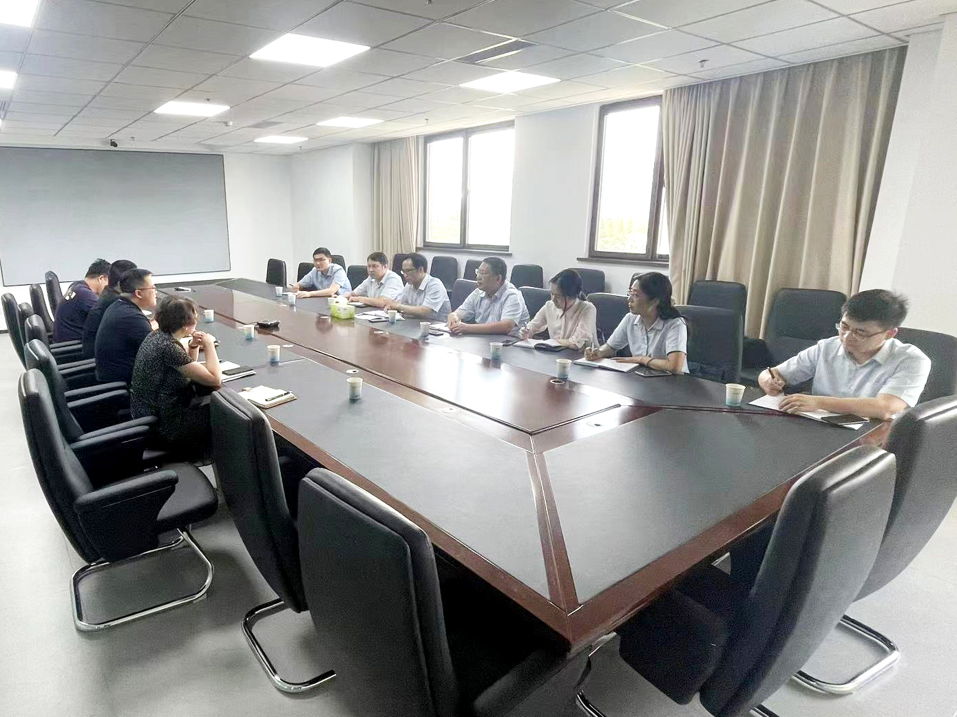 ��ҳ- �������ǲ��й��������